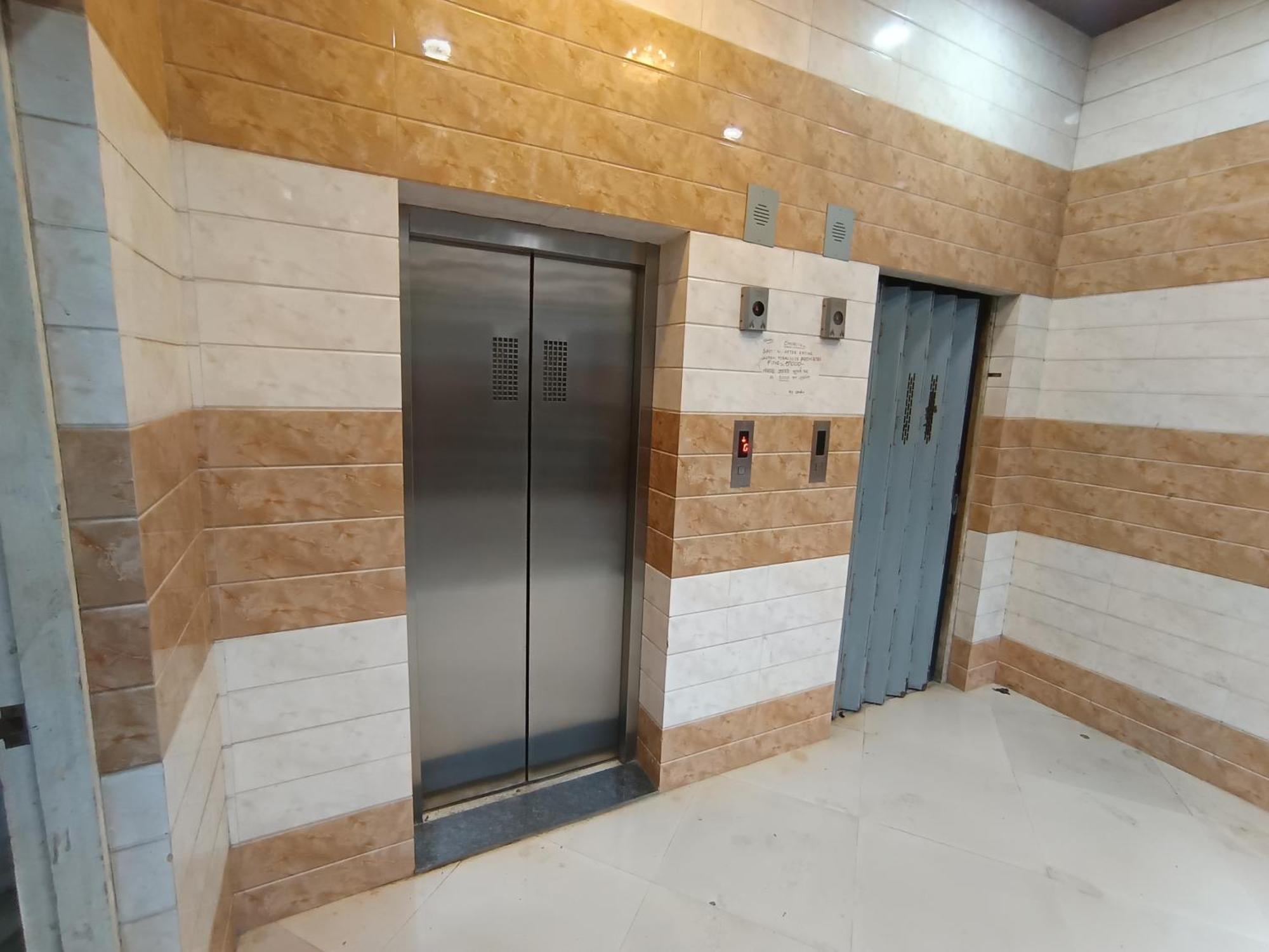 Hotel Beverly Palace Santacruz - Near Bkc - Mumbai Airport T1 Bagian luar foto